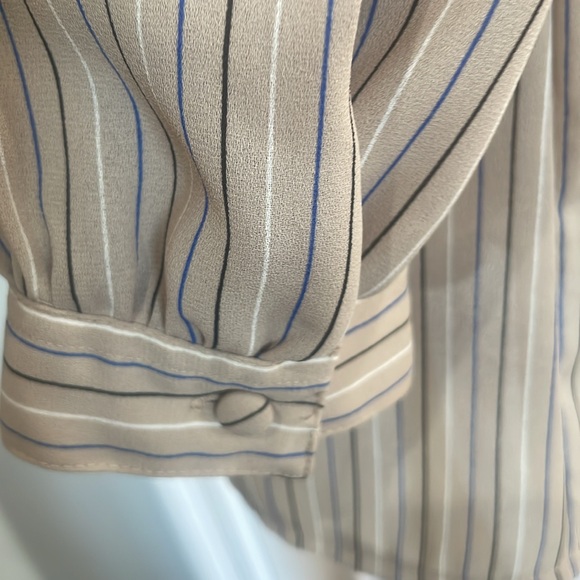 Vintage 80s Josephine button up blouse puffy 3/4 sleeves tie neck bow tan size 6 - Picture 11 of 16